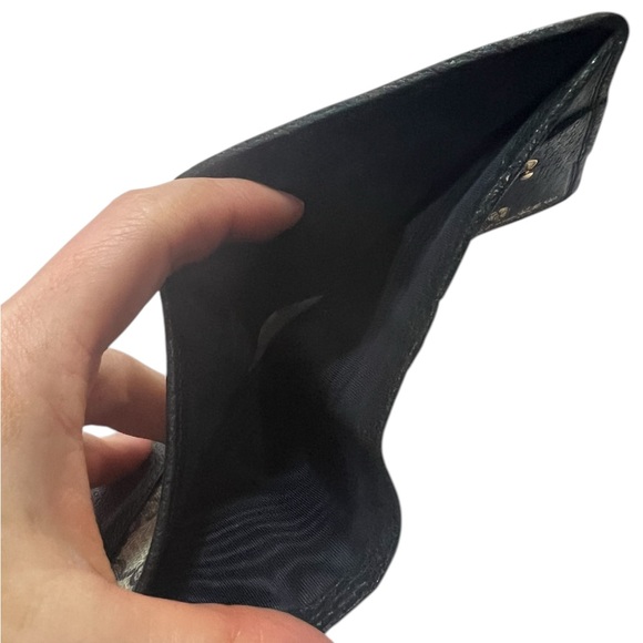 Gucci Vintage GG Pattern Bifold Wallet - Picture 8 of 11